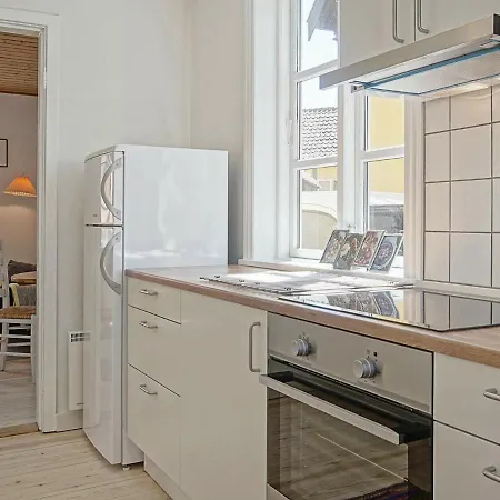 2 Person In Apartamento Gudhjem